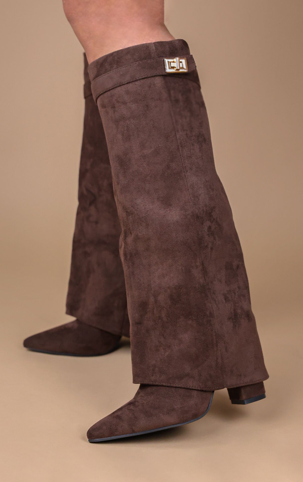 NOVATA | ORO | Botas de ante