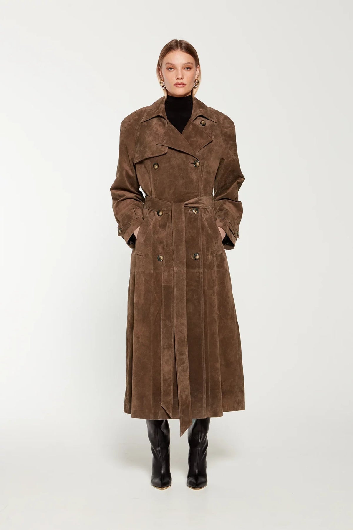 NOVATA | HAVEN | Gabardina de ante