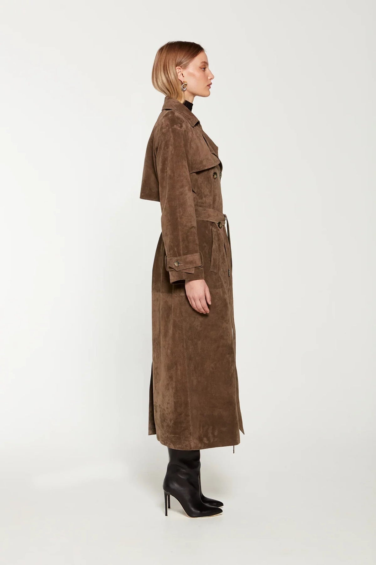 NOVATA | HAVEN | Gabardina de ante